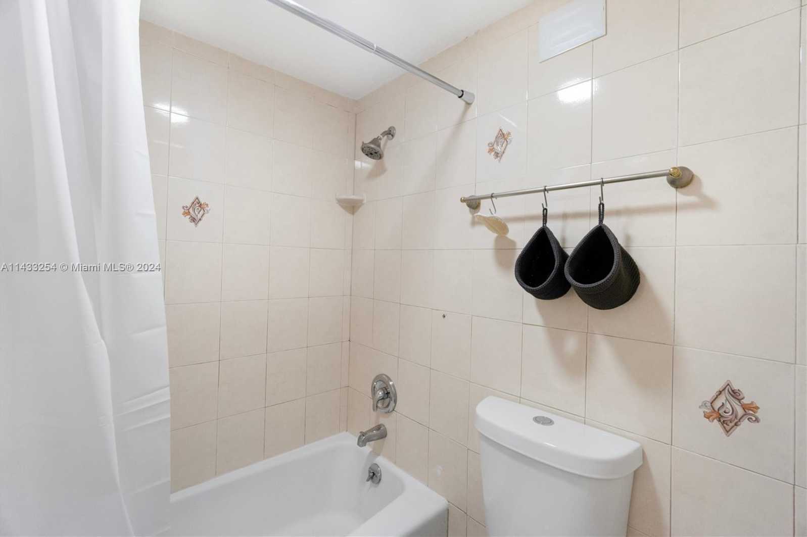 Small Image of 100 LINCOLN RD #1039, Miami Beach Number 18