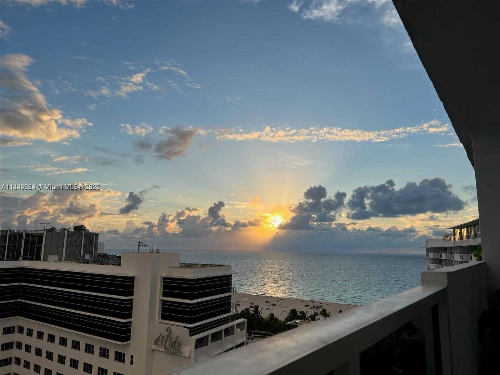 Small Image of 100 LINCOLN RD #1612, Miami Beach Number 4