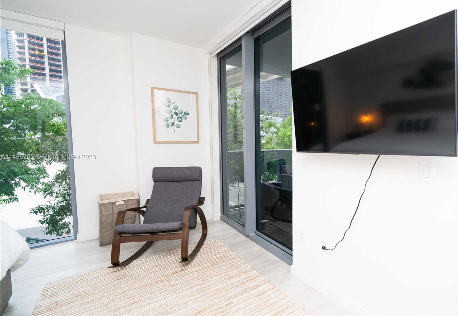 Small Image of 31 SOUTH EAST 6TH ST #301, Miami Number 19