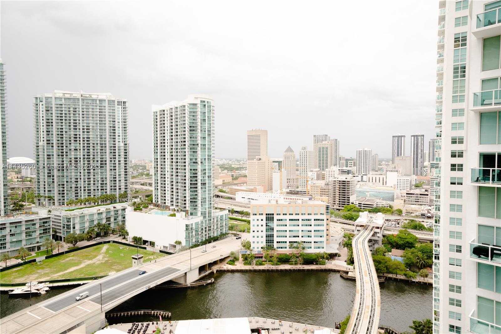 Small Image of 31 SOUTH EAST 6TH ST #301, Miami Number 65