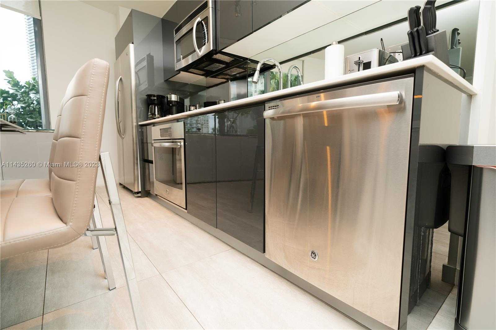 Small Image of 31 SOUTH EAST 6TH ST #301, Miami Number 9