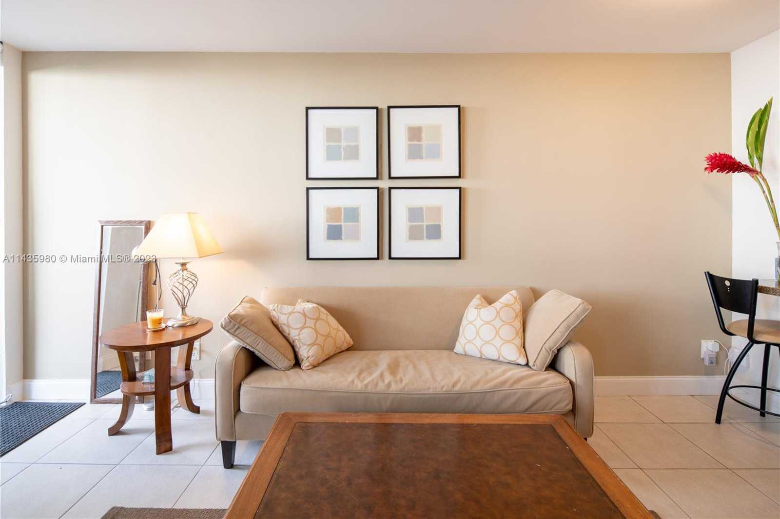 Small Image of 100 #504, Miami Beach Number 13
