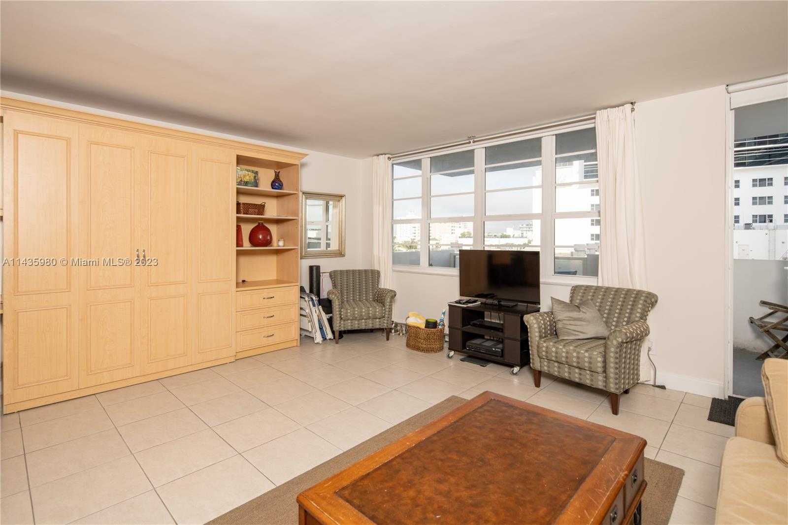 Small Image of 100 #504, Miami Beach Number 8