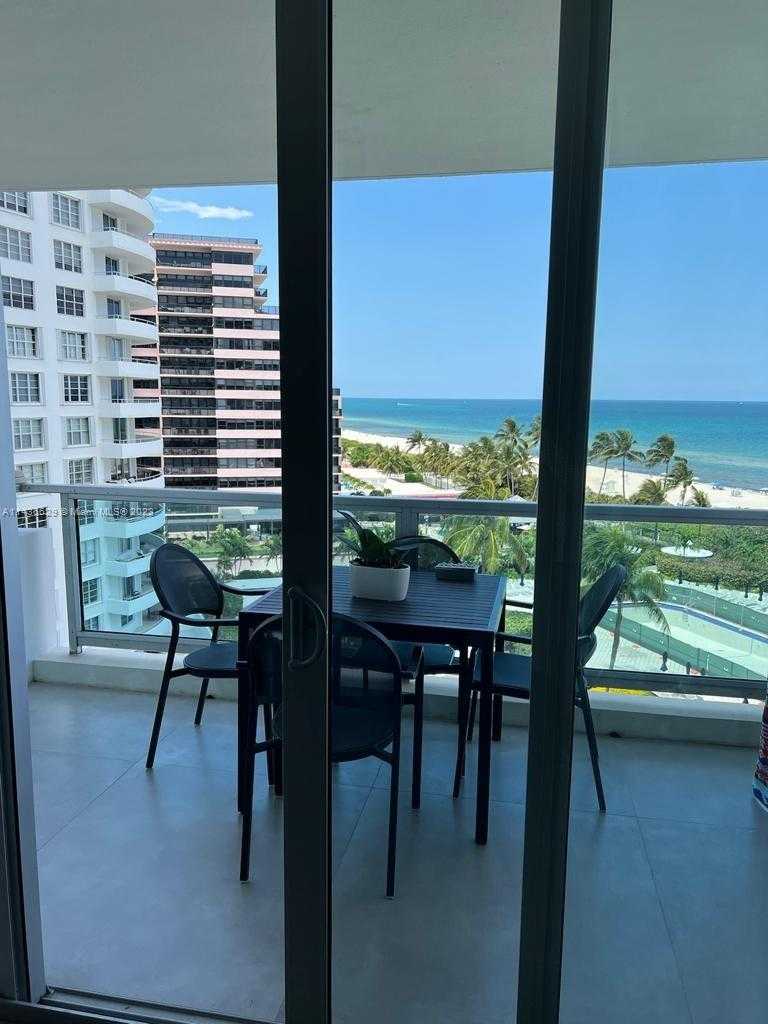 Small Image of 5151 #935, Miami Beach Number 2