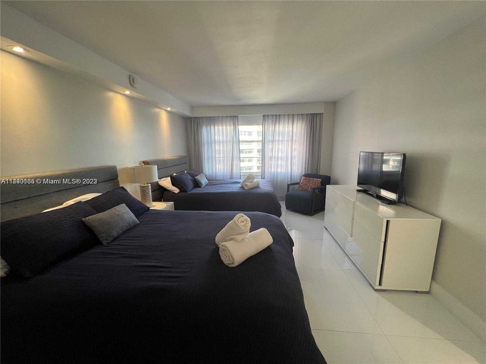 Small Image of 5161 COLLINS AV #1403, Miami Beach Number 13