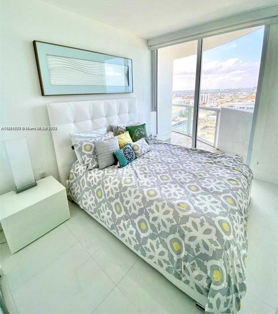 Small Image of 6365 COLLINS AVE #3010, Miami Beach Number 29