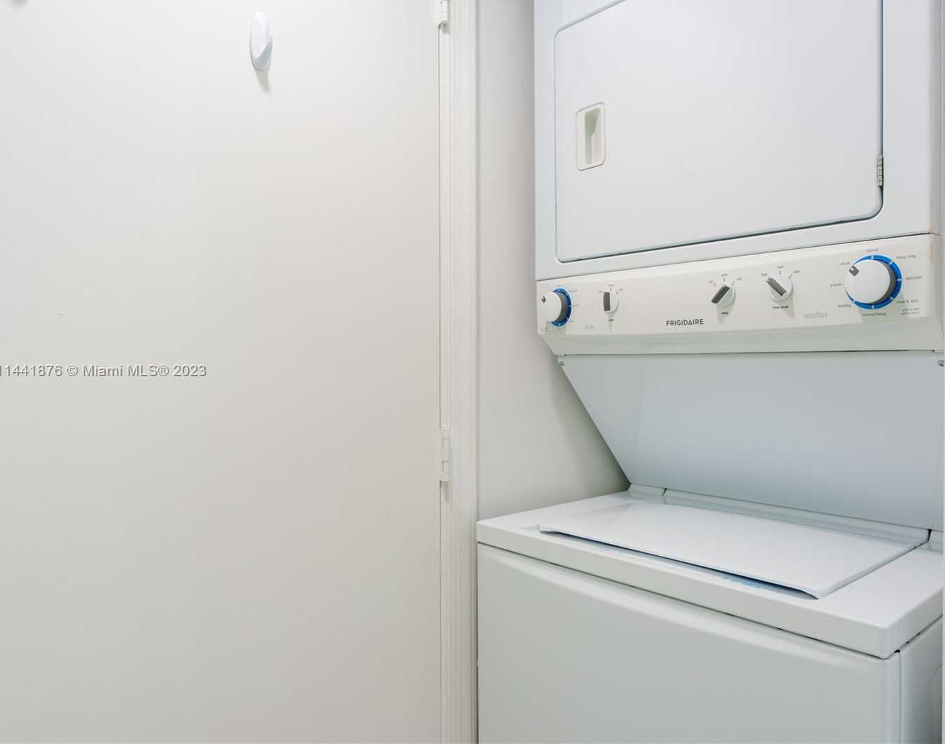 Small Image of 1750 NORTH BAYSHORE DR #2401, Miami Number 38