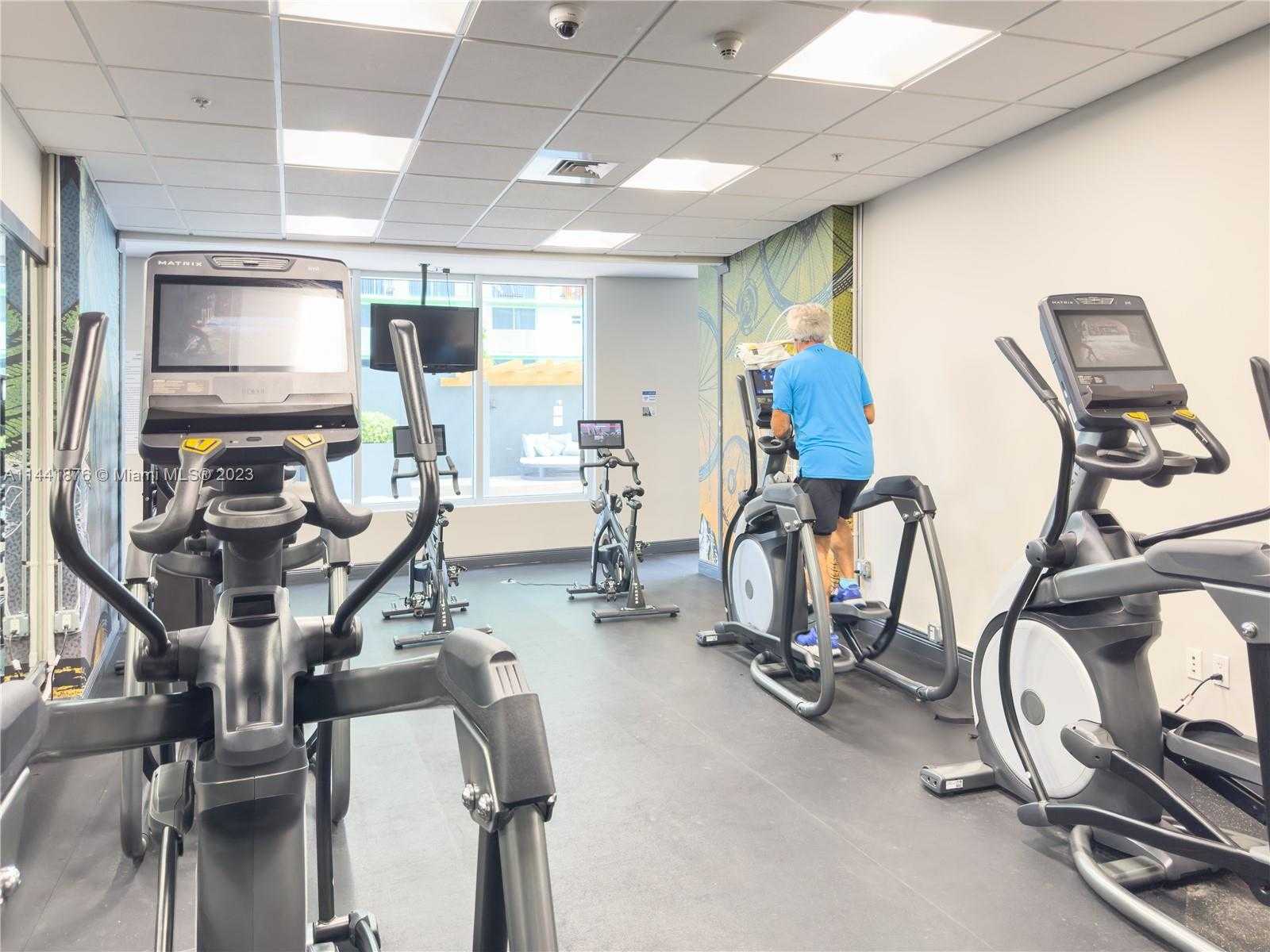 Small Image of 1750 NORTH BAYSHORE DR #2401, Miami Number 43