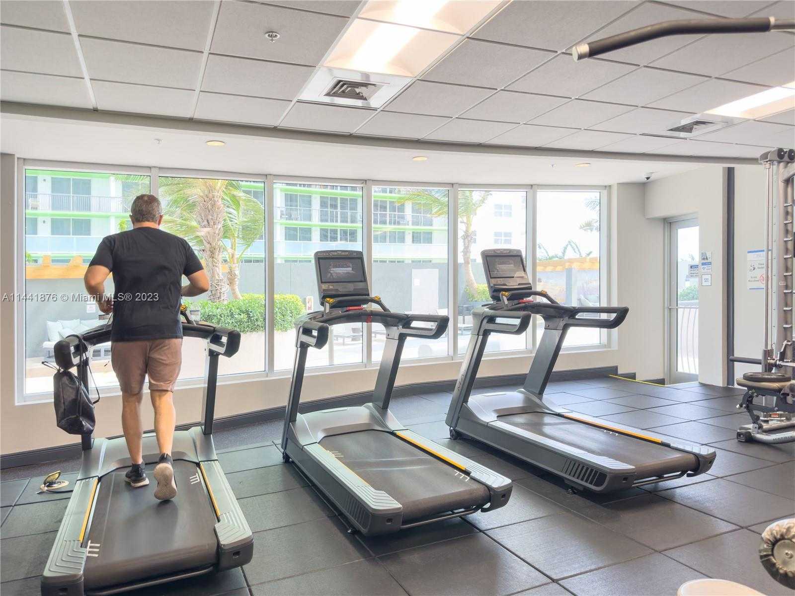 Small Image of 1750 NORTH BAYSHORE DR #2401, Miami Number 44