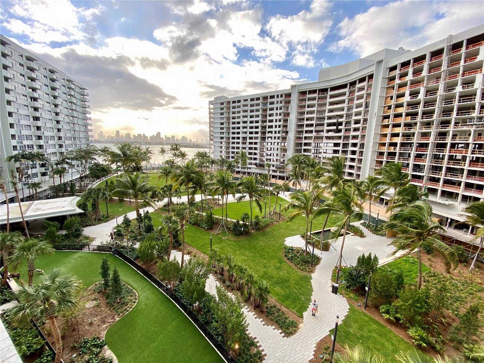 Small Image of 1500 Bay Rd, Miami Beach, FL 33139, USA Number 16
