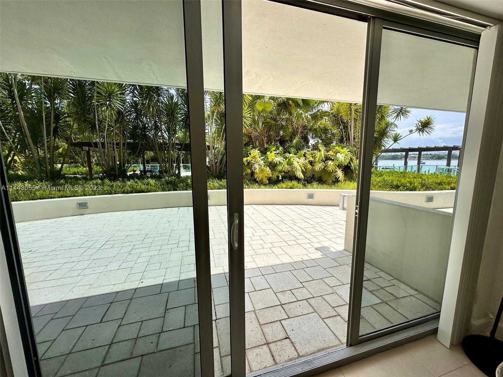 Small Image of 1500 Bay Rd, Miami Beach, FL 33139, USA Number 3