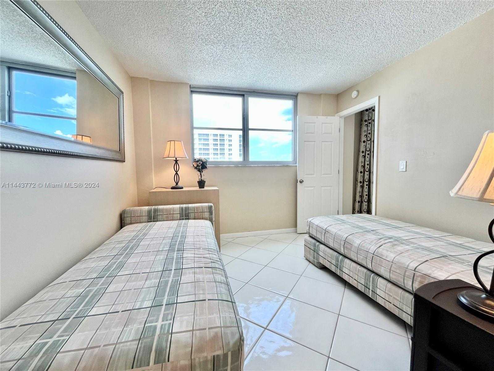 Small Image of 9273 COLLINS AVE #507, Surfside Number 18