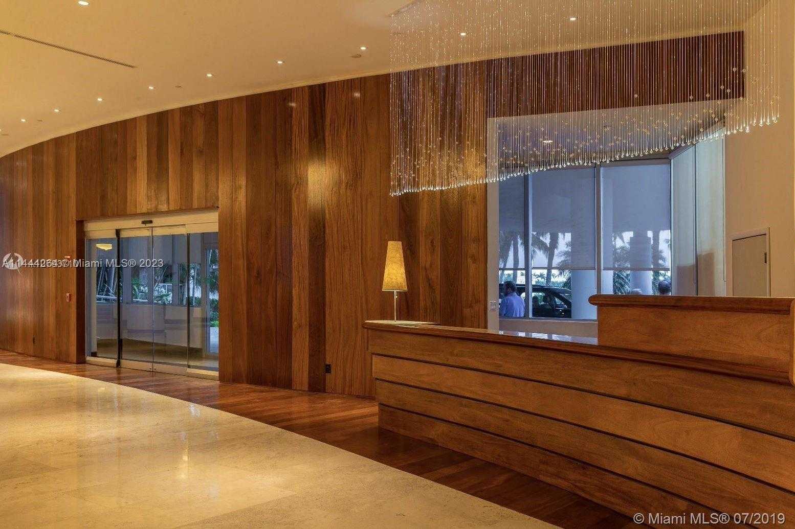 Small Image of 5161 COLLINS AVE #1211, Miami Beach Number 21