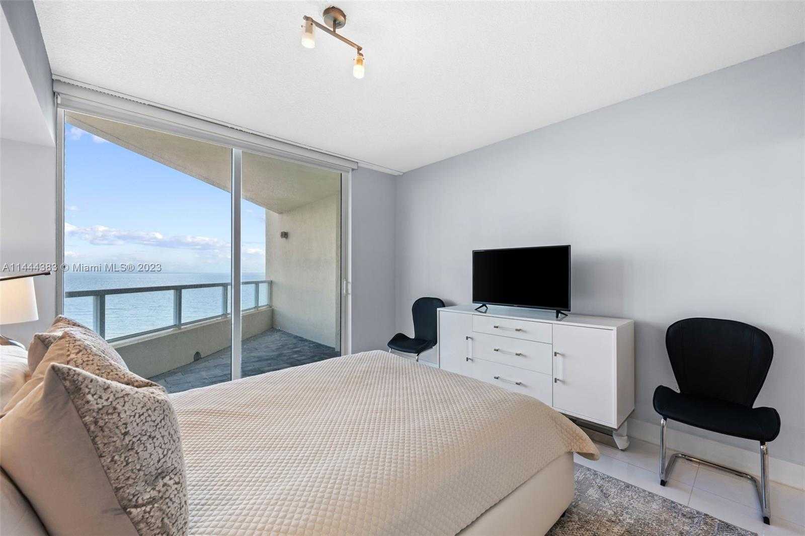 Small Image of 16699 COLLINS AVE #1104, Sunny Isles Beach Number 11