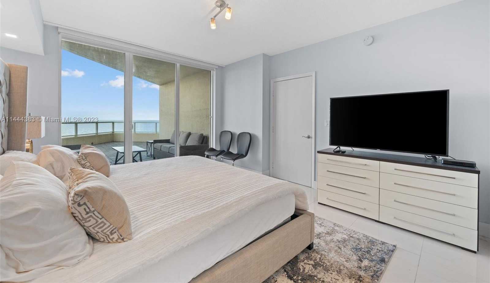 Small Image of 16699 COLLINS AVE #1104, Sunny Isles Beach Number 18