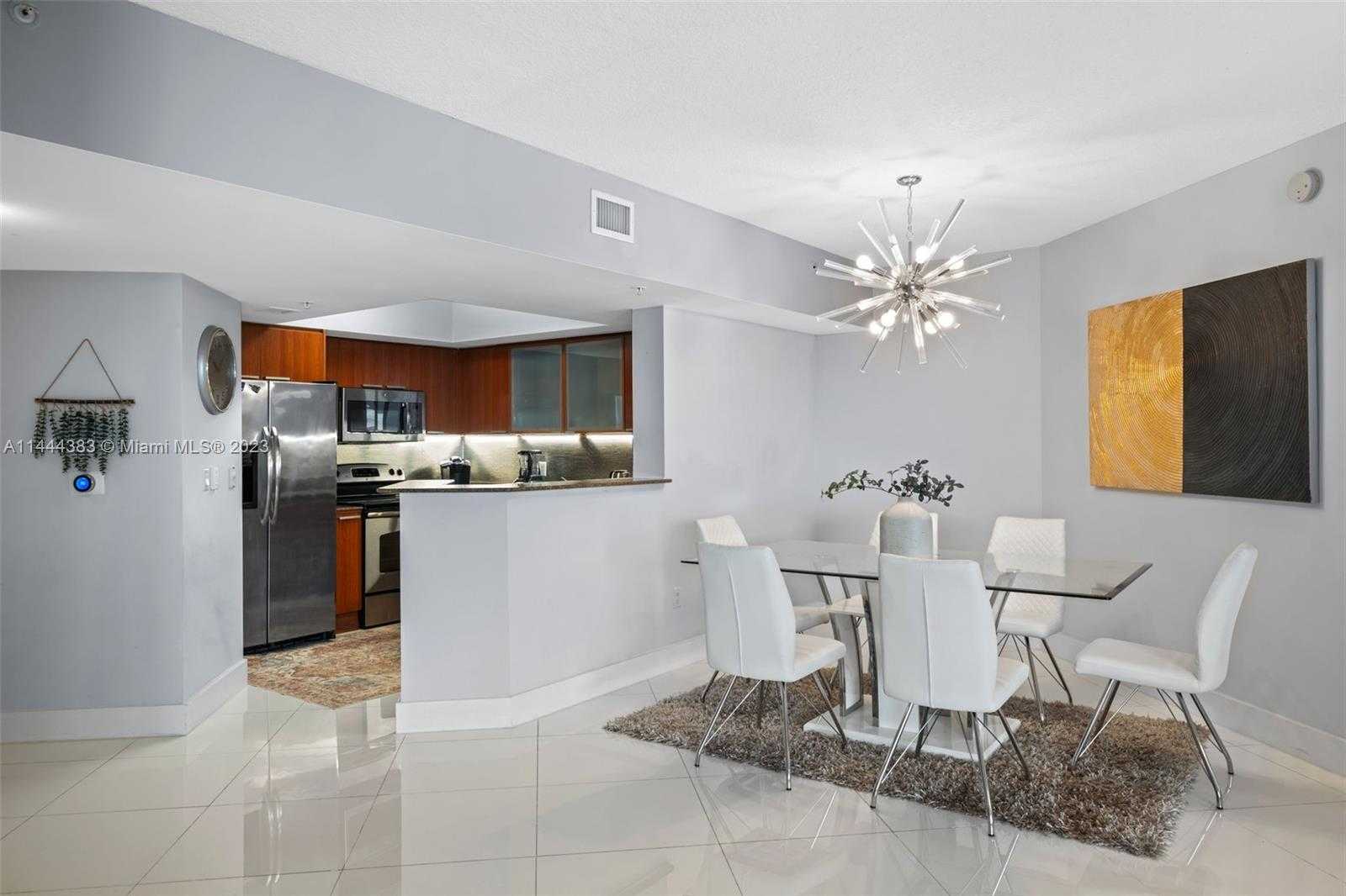 Small Image of 16699 COLLINS AVE #1104, Sunny Isles Beach Number 4