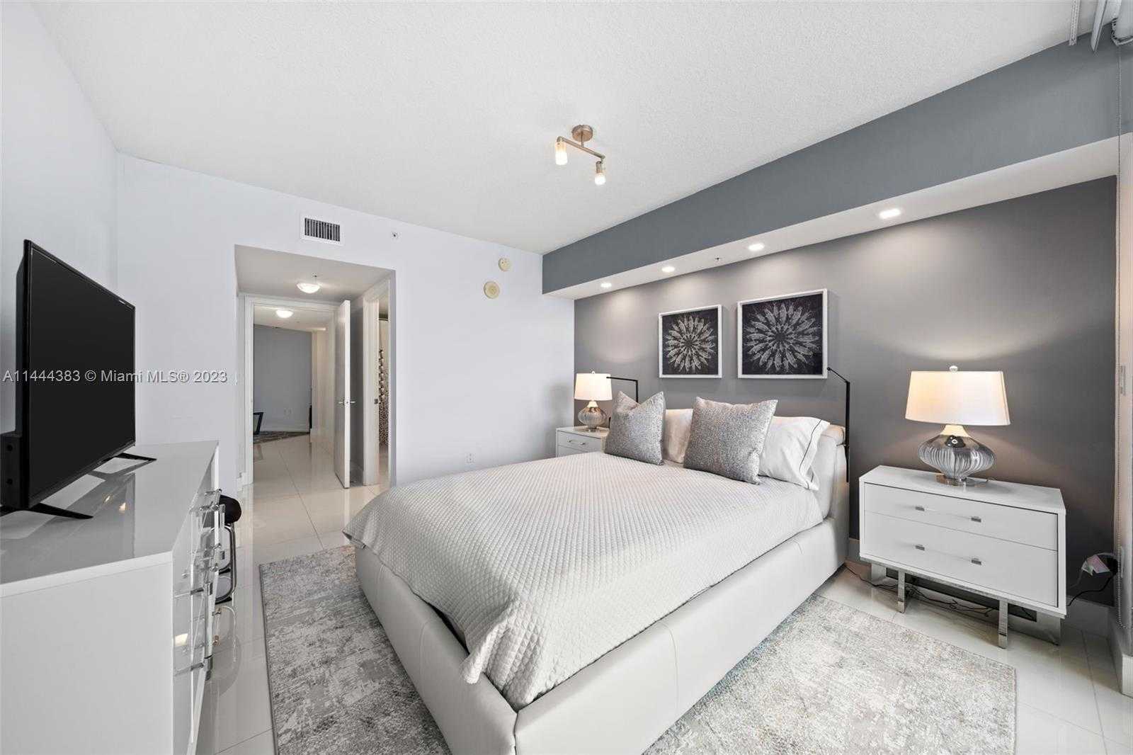 Small Image of 16699 COLLINS AVE #1104, Sunny Isles Beach Number 8