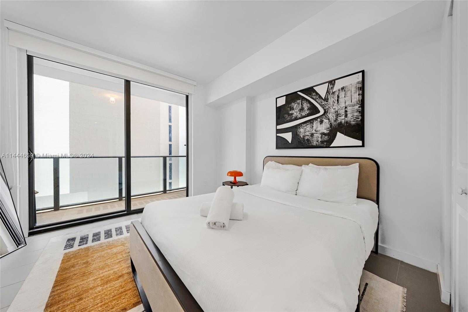 Small Image of 1600 NORTH EAST 1ST AVE #2318, Miami Number 14