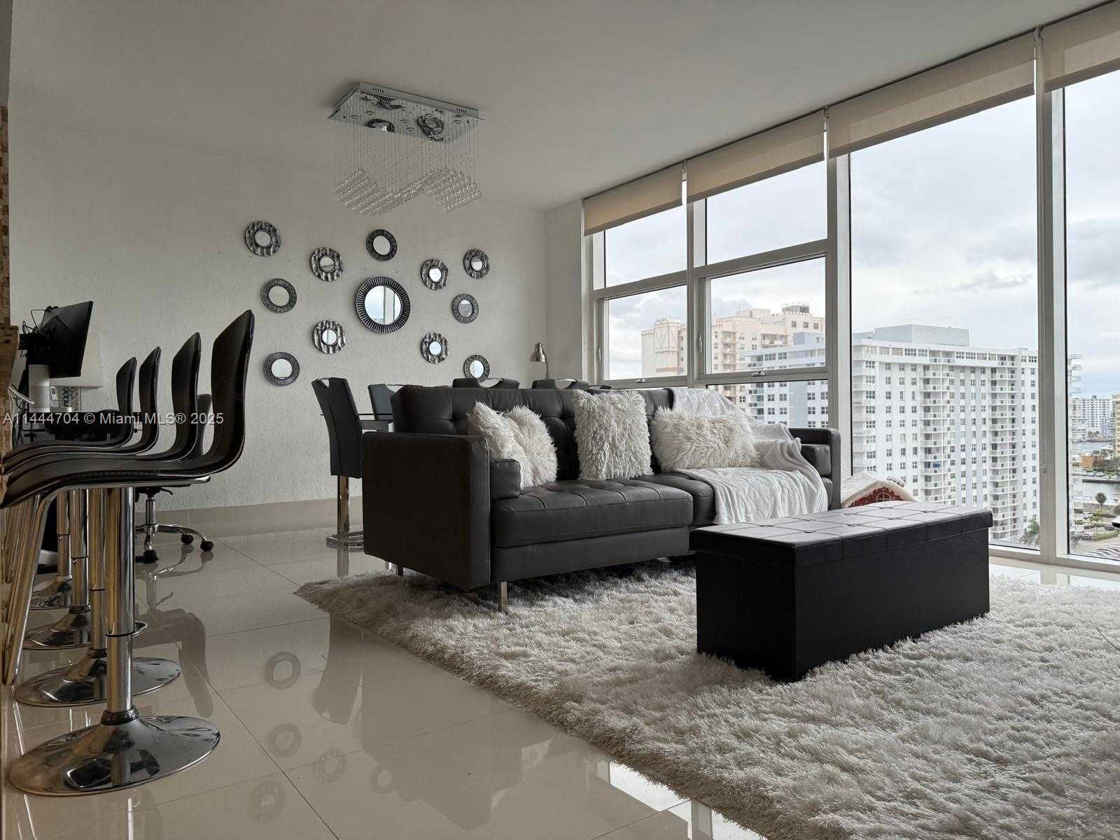 Small Image of 1830 SOUTH OCEAN DR #1107, Hallandale Beach Number 23