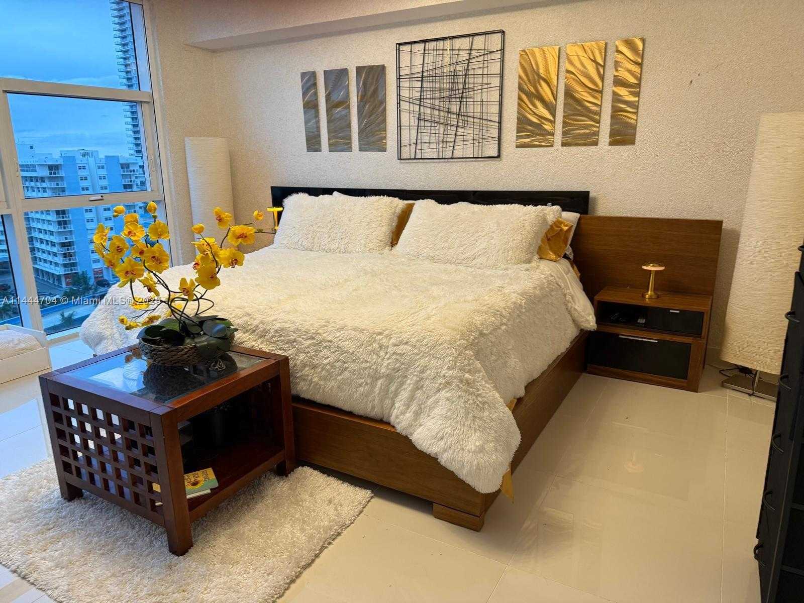 Small Image of 1830 SOUTH OCEAN DR #1107, Hallandale Beach Number 30