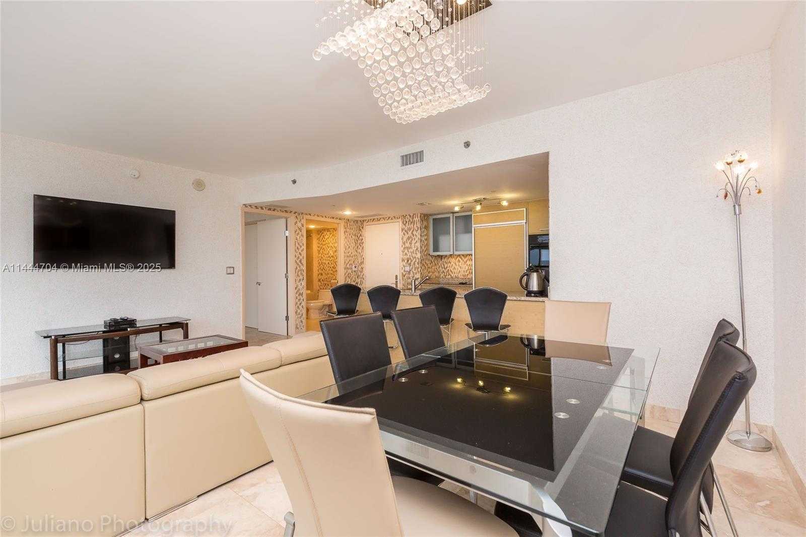 Small Image of 1830 SOUTH OCEAN DR #1107, Hallandale Beach Number 5
