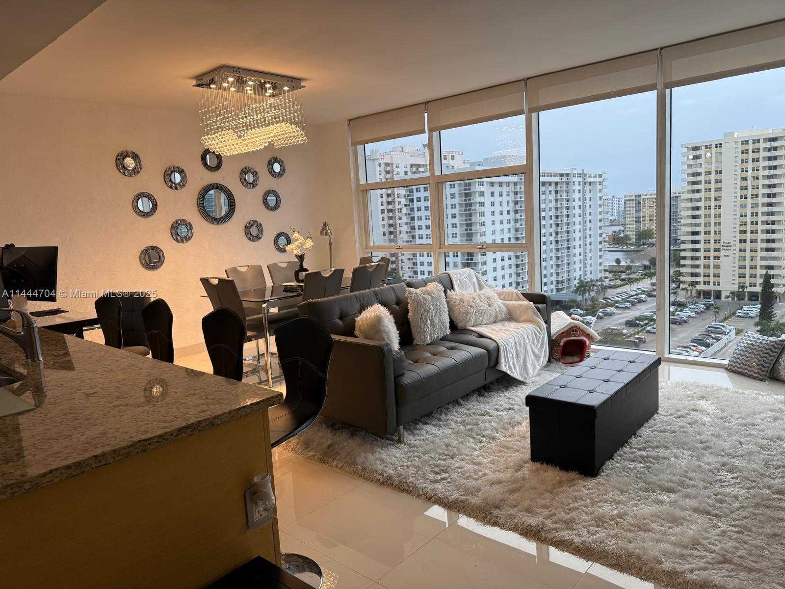 Small Image of 1830 SOUTH OCEAN DR #1107, Hallandale Beach Number 8