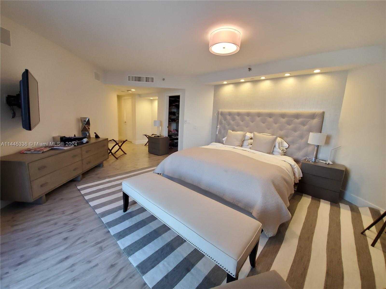 Small Image of 3000 ISLAND BLVD #2603, Aventura Number 11