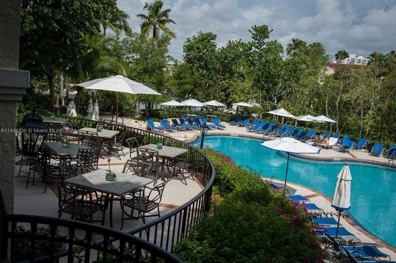 Small Image of 3000 ISLAND BLVD #2603, Aventura Number 22