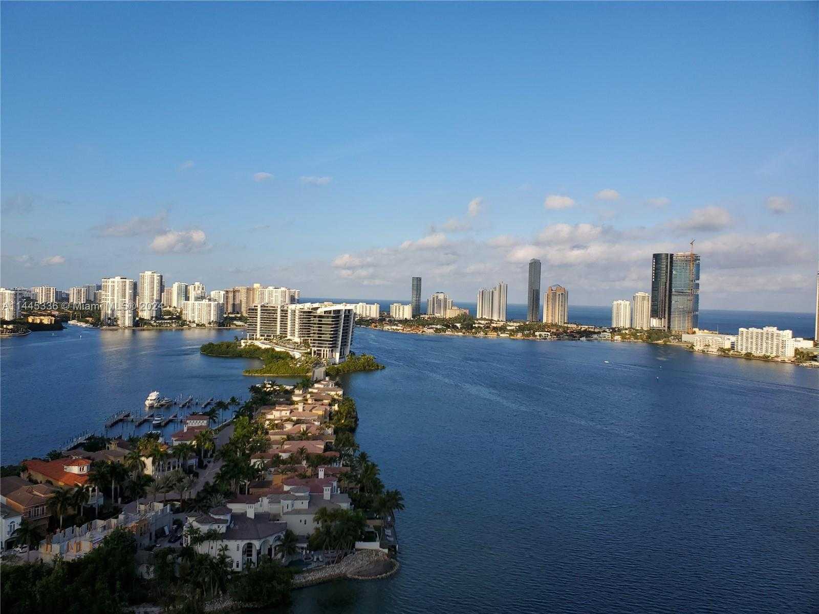 Small Image of 3000 ISLAND BLVD #2603, Aventura Number 3