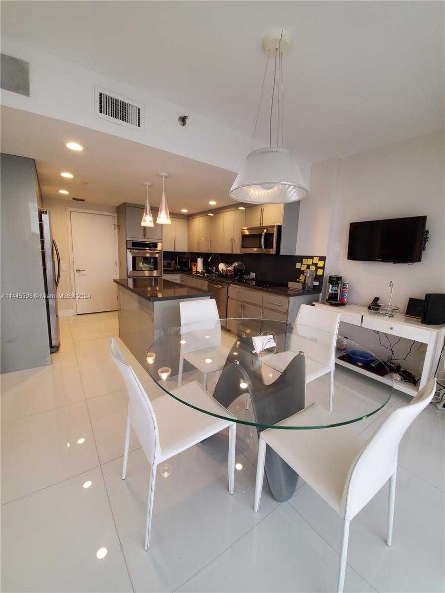 Small Image of 3000 ISLAND BLVD #2603, Aventura Number 6