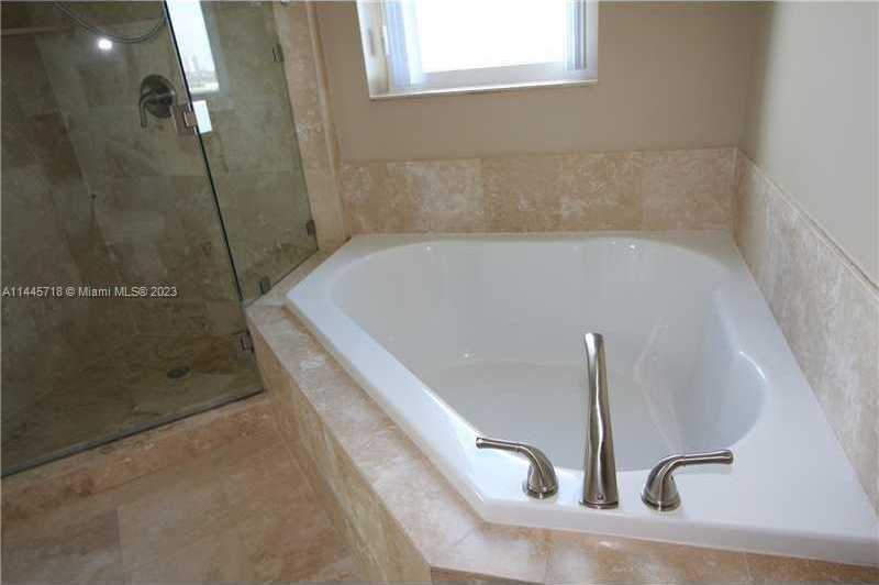 Small Image of 1755 EAST HALLANDALE BEACH BLVD #1102E, Hallandale Beach Number 11