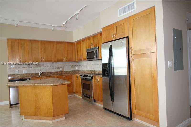 Small Image of 1755 EAST HALLANDALE BEACH BLVD #1102E, Hallandale Beach Number 4