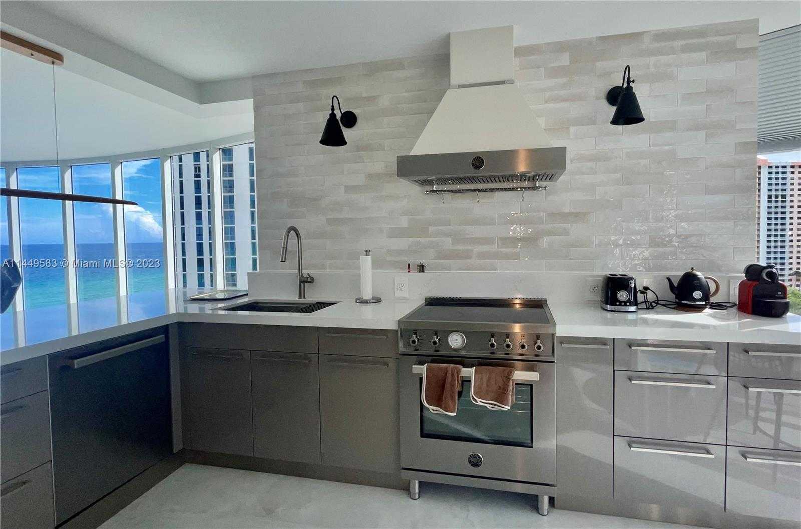 Small Image of 17555 COLLINS AVE #1001, Sunny Isles Beach Number 5
