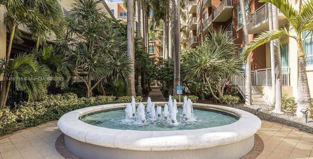 Small Image of 2001 BISCAYNE BLVD #2104, Miami Number 16