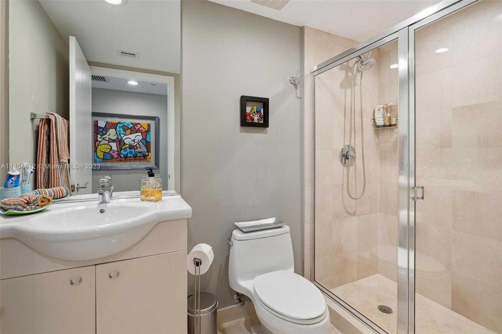 Small Image of 1830 SOUTH OCEAN DR #4211, Hallandale Beach Number 13