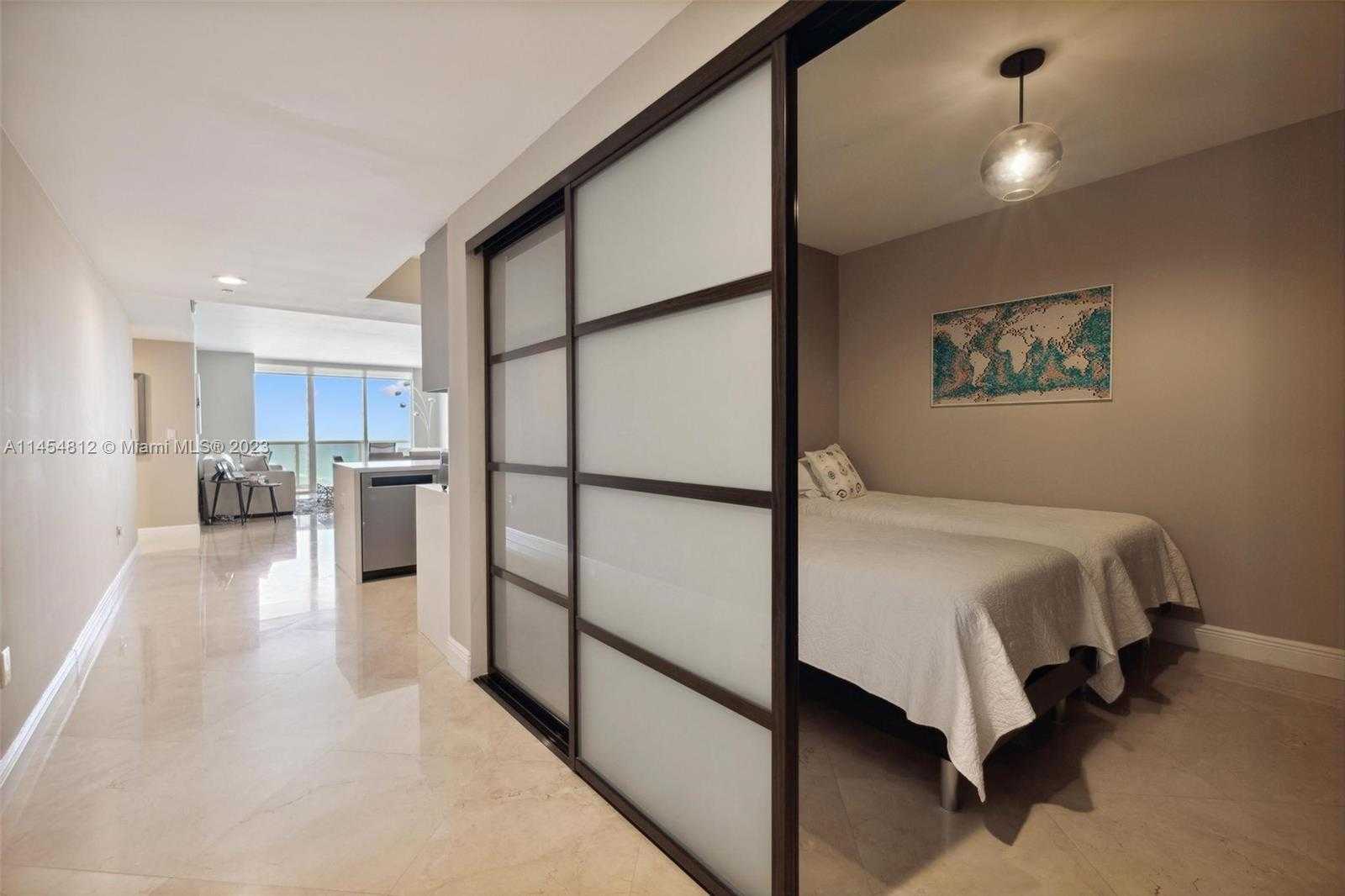 Small Image of 1830 SOUTH OCEAN DR #4211, Hallandale Beach Number 20