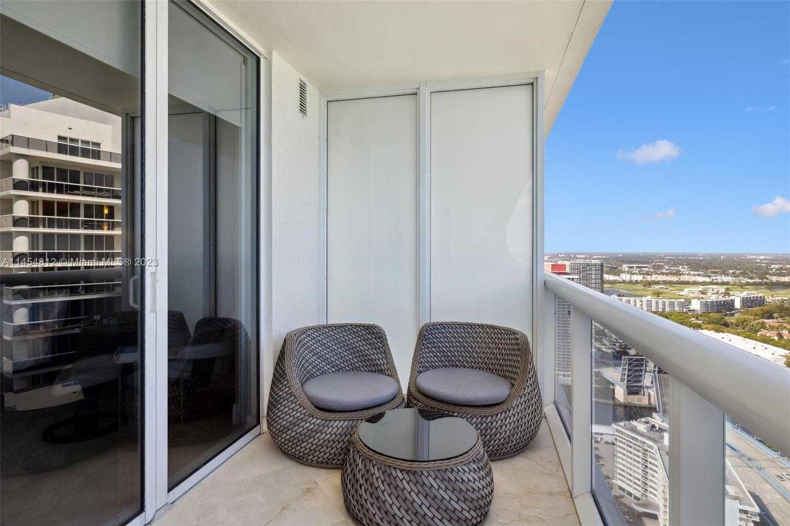 Small Image of 1830 SOUTH OCEAN DR #4211, Hallandale Beach Number 24