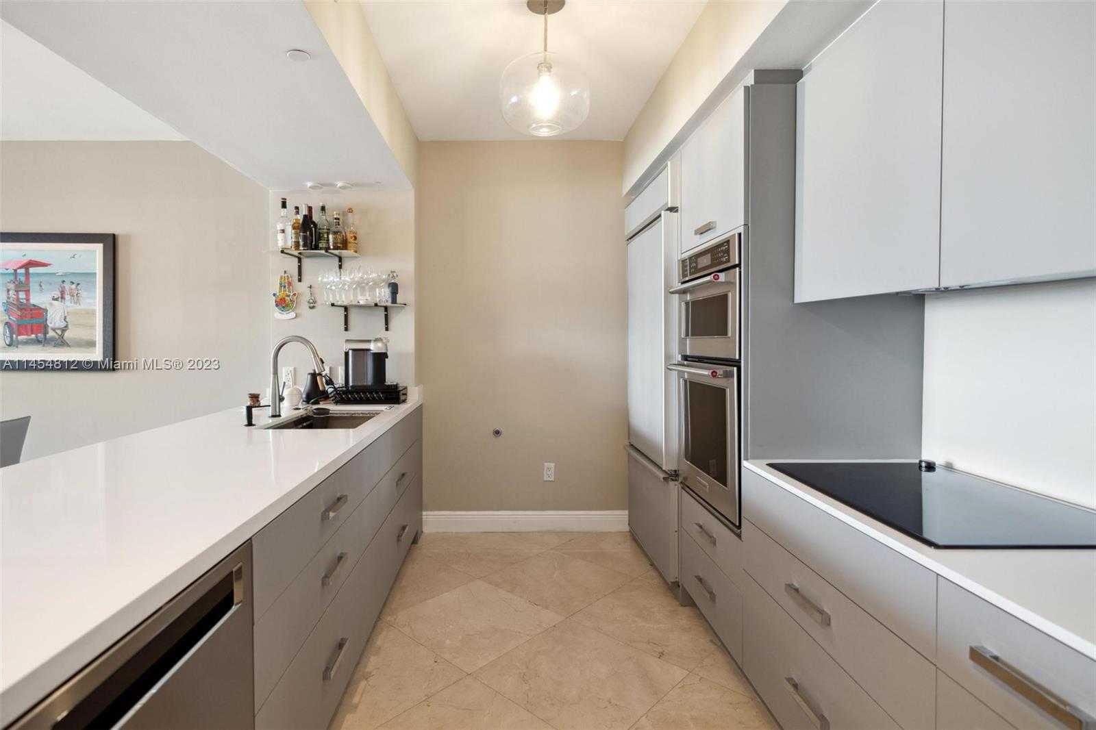 Small Image of 1830 SOUTH OCEAN DR #4211, Hallandale Beach Number 3