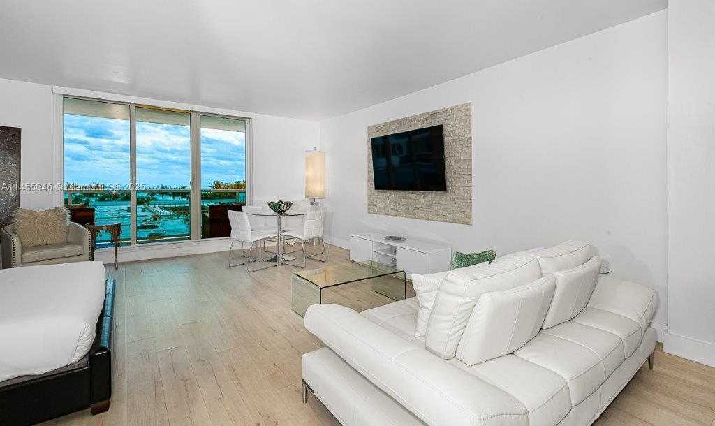 Small Image of 2301 COLLINS AVE #341, Miami Beach Number 3