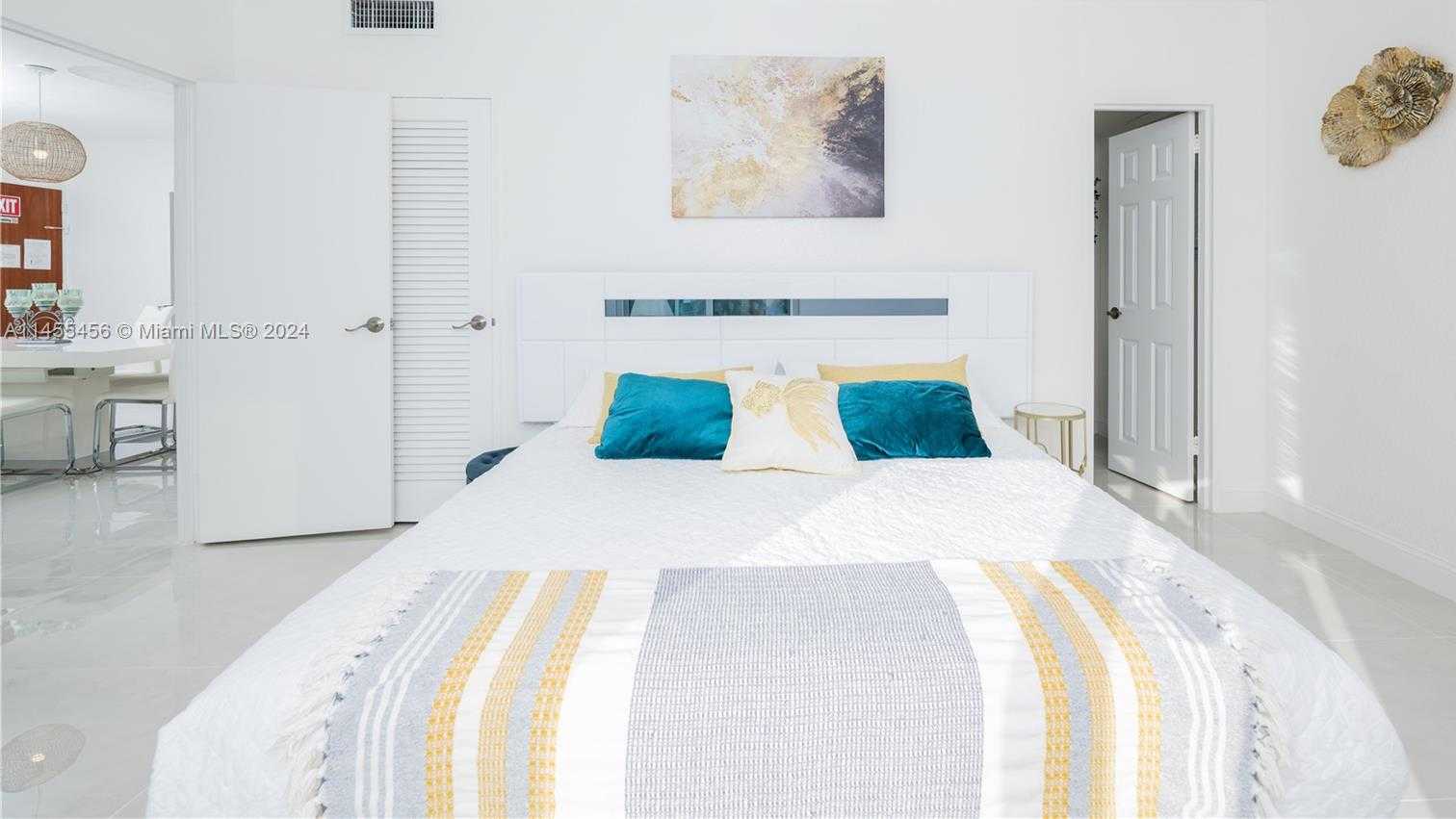 Small Image of 3801 SOUTH OCEAN DR #7O, Hollywood Number 22