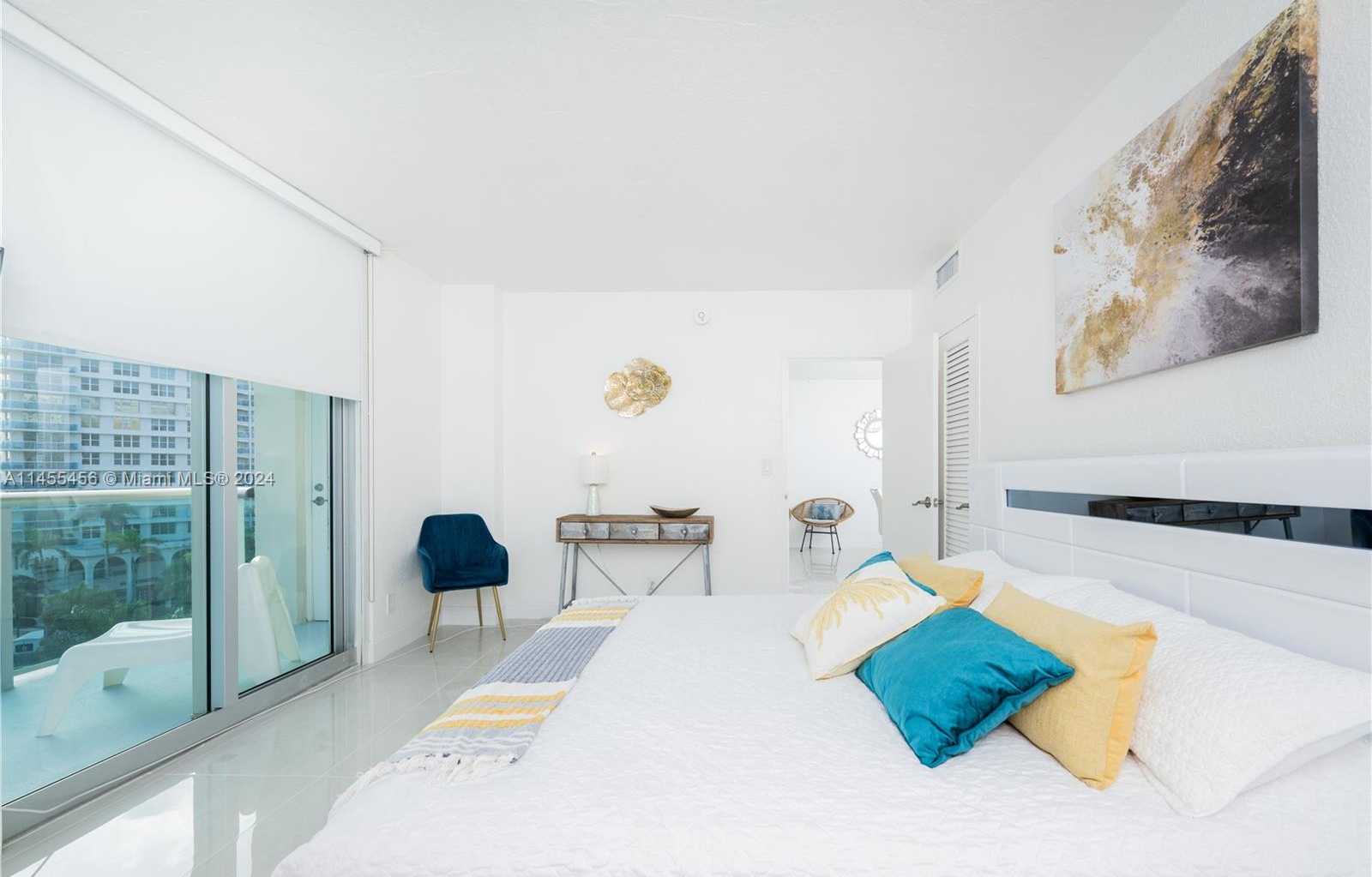 Small Image of 3801 SOUTH OCEAN DR #7O, Hollywood Number 26