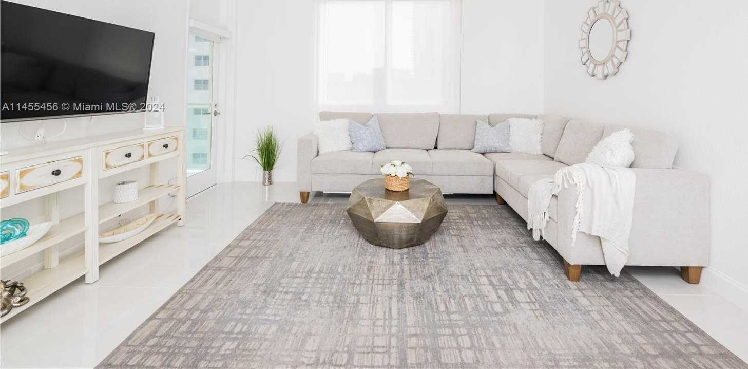 Small Image of 3801 SOUTH OCEAN DR #7O, Hollywood Number 3