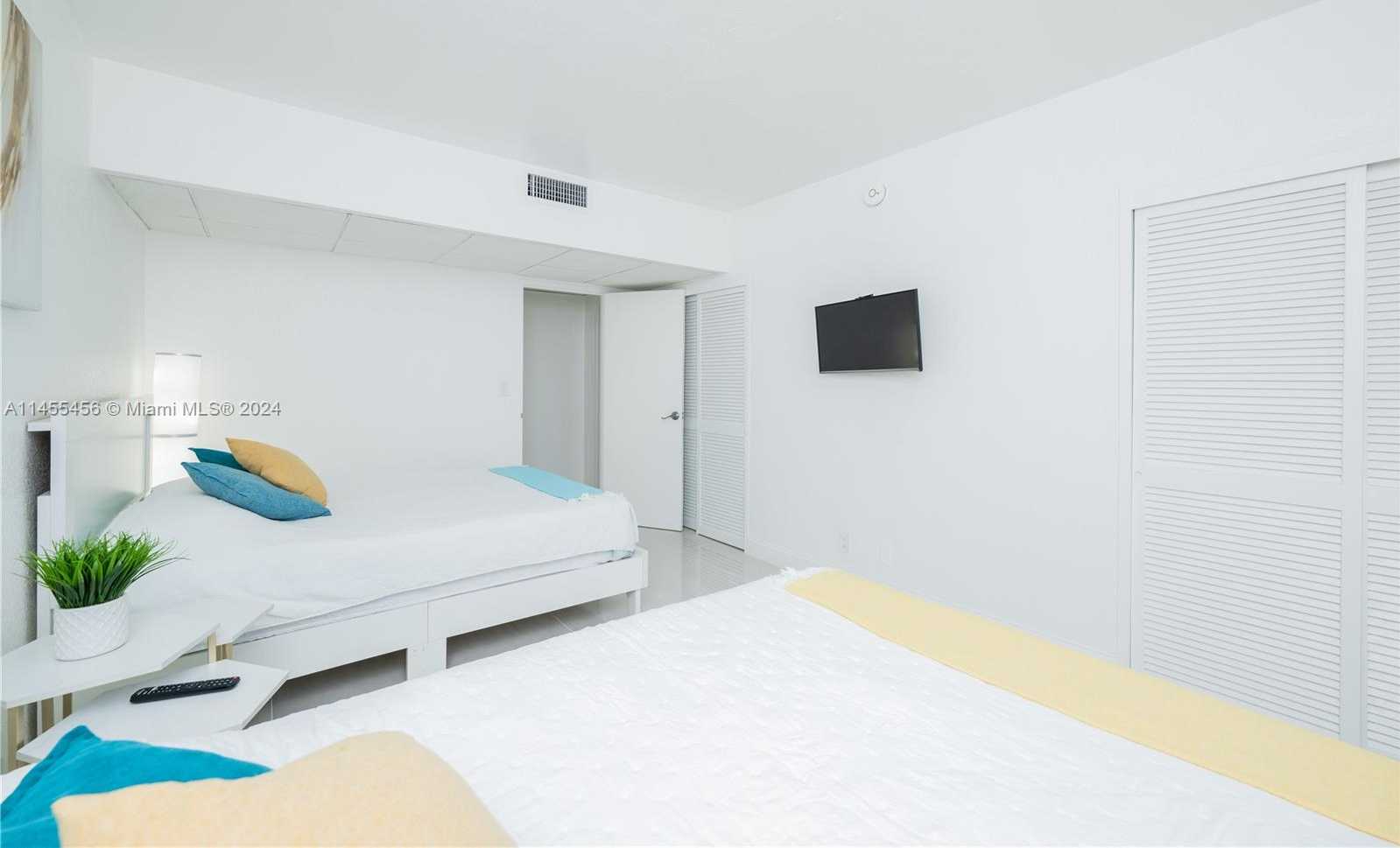 Small Image of 3801 SOUTH OCEAN DR #7O, Hollywood Number 40