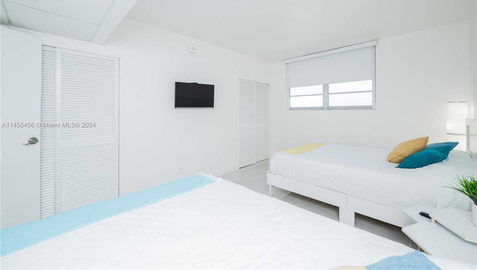 Small Image of 3801 SOUTH OCEAN DR #7O, Hollywood Number 42