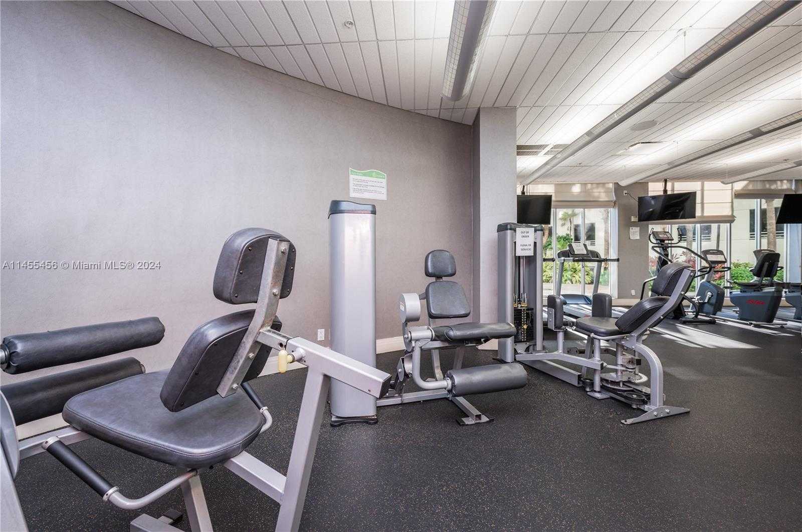 Small Image of 3801 SOUTH OCEAN DR #7O, Hollywood Number 68