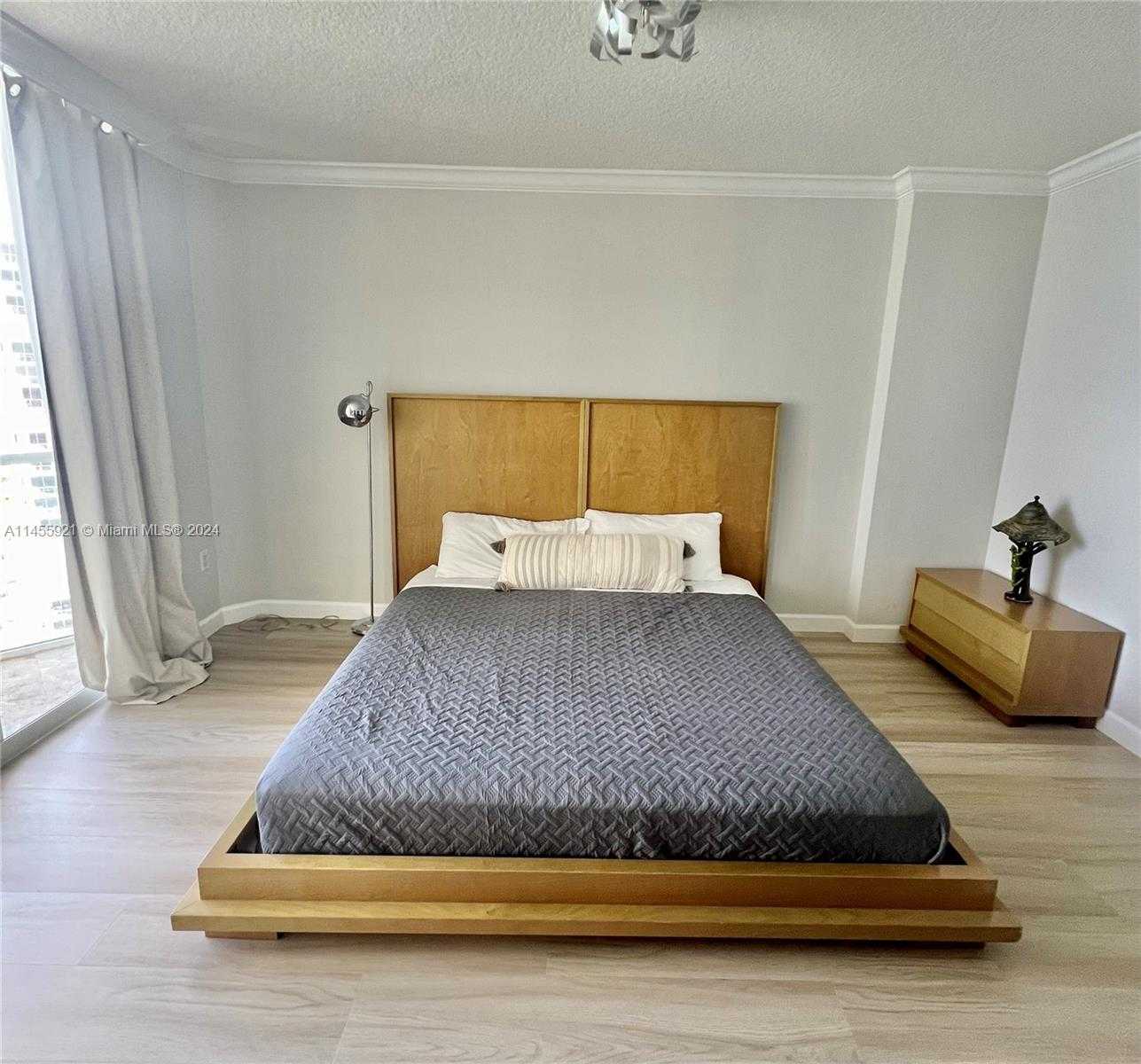 Small Image of 16699 COLLINS AVE #2501, Sunny Isles Beach Number 15