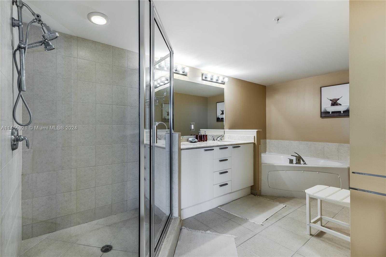 Small Image of 16699 COLLINS AVE #2501, Sunny Isles Beach Number 17