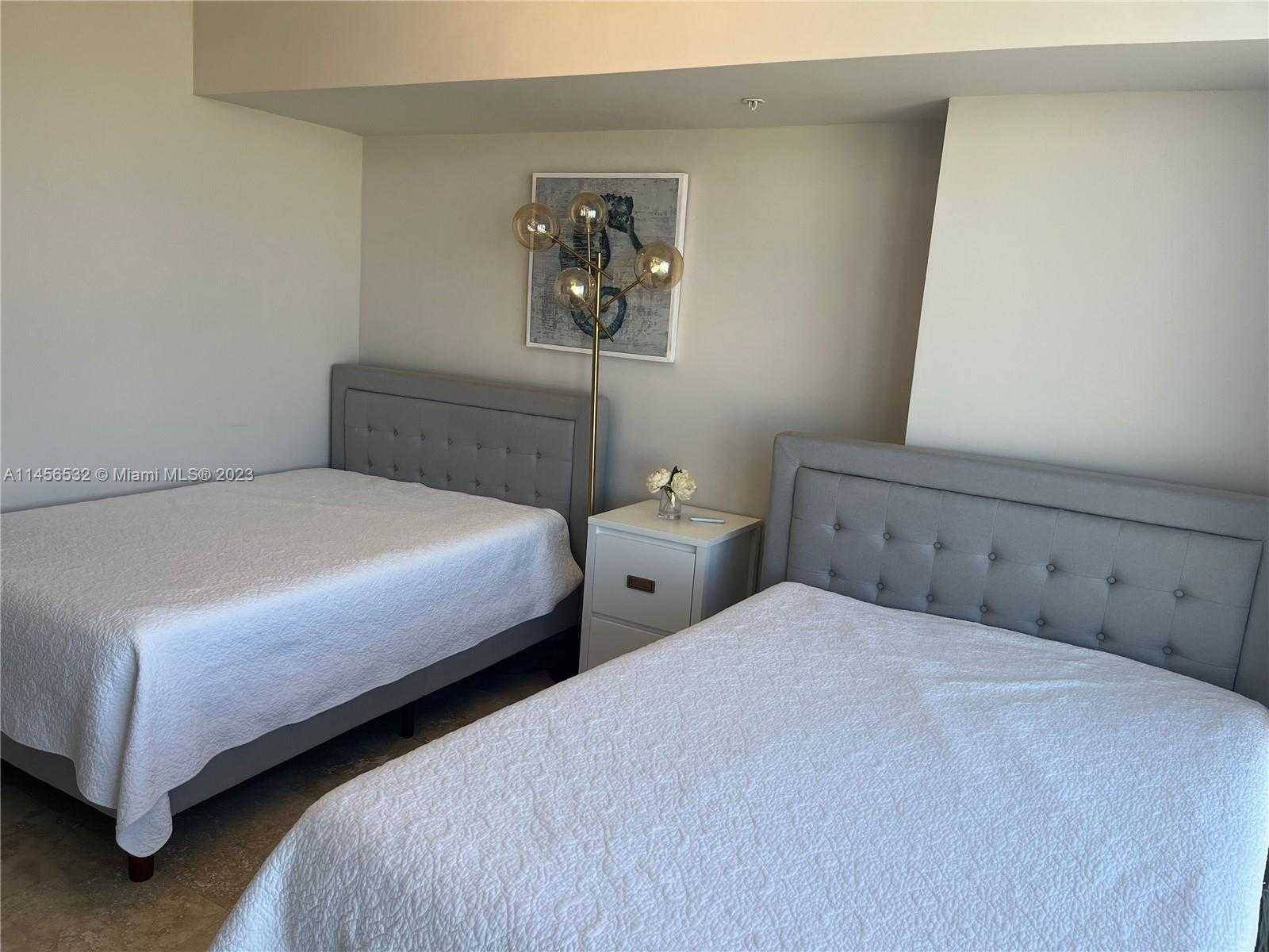 Small Image of 16699 COLLINS AVE #1207, Sunny Isles Beach Number 16