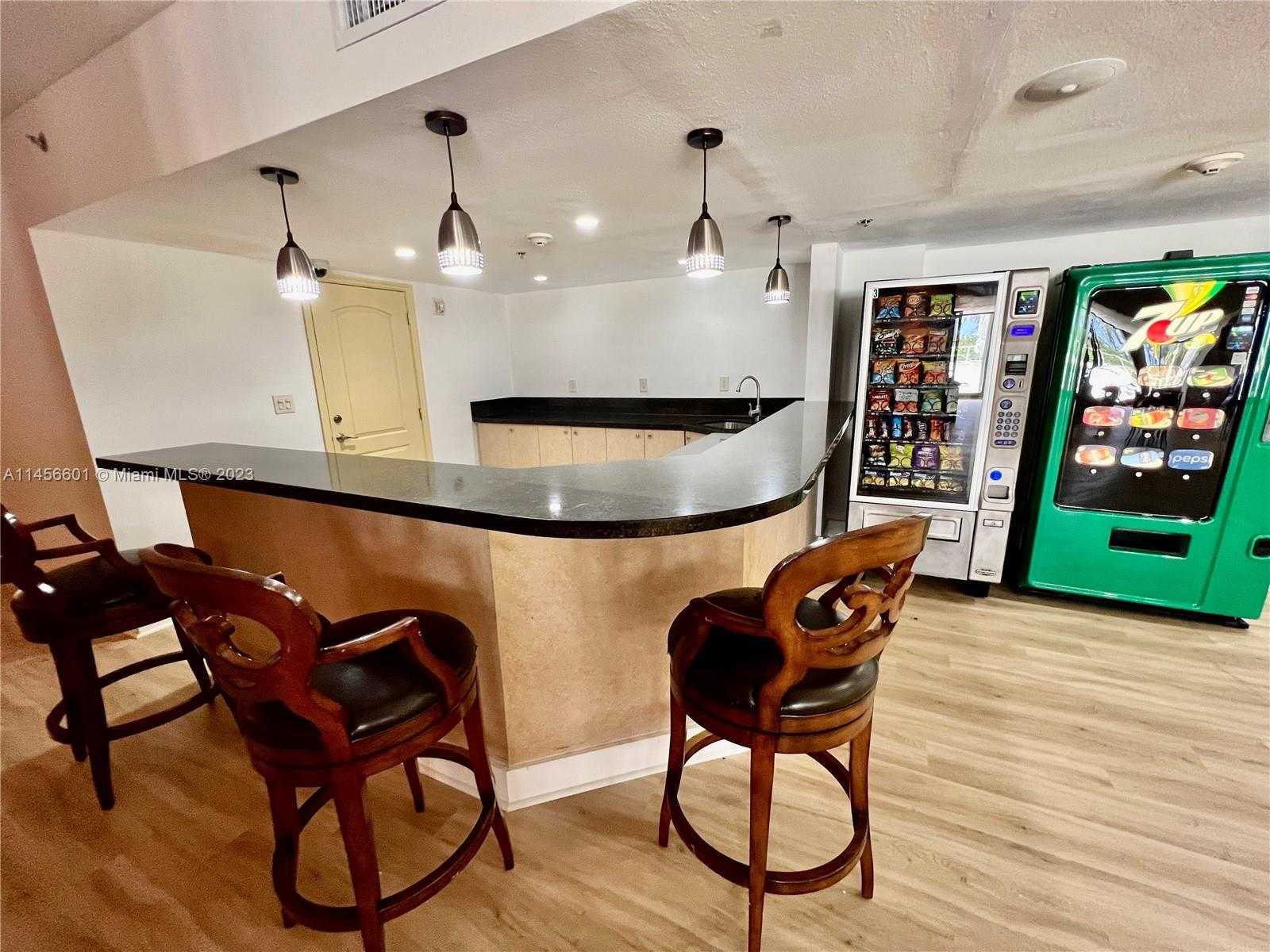 Small Image of 10185 COLLINS AVE #203, Bal Harbour Number 14