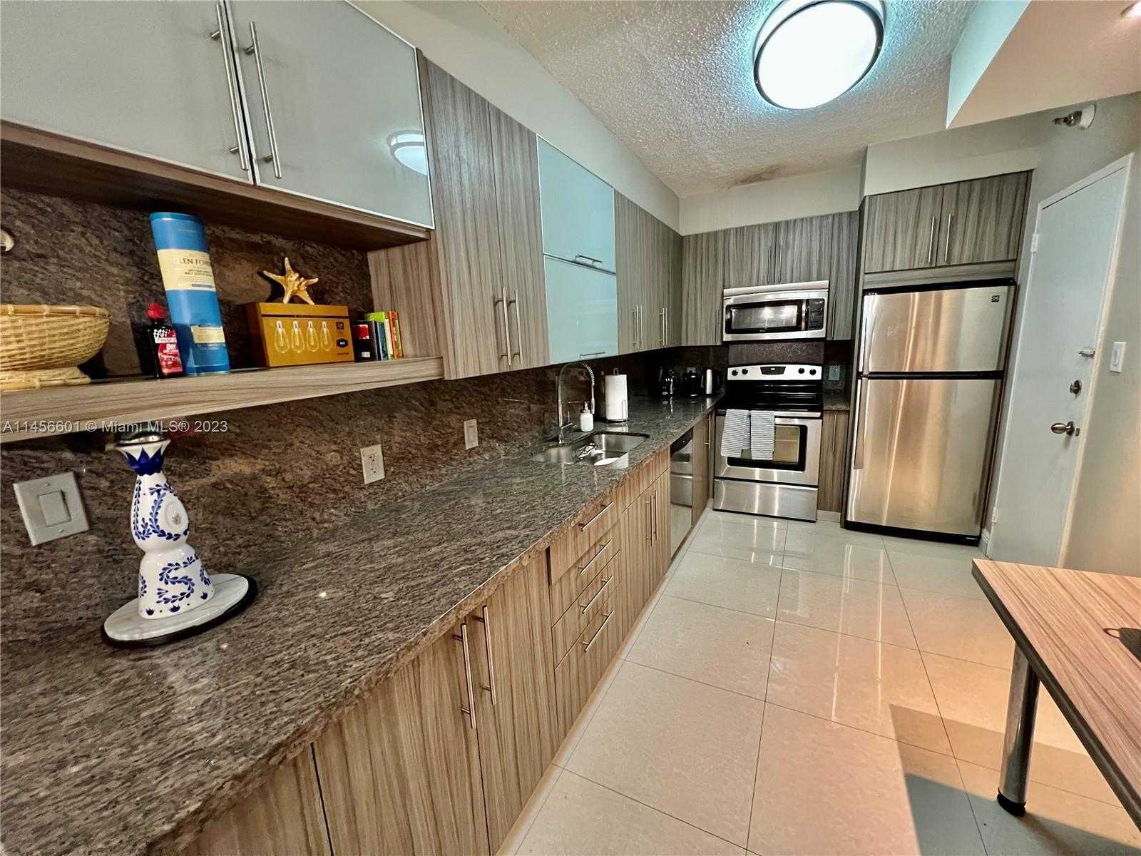 Small Image of 10185 COLLINS AVE #203, Bal Harbour Number 4